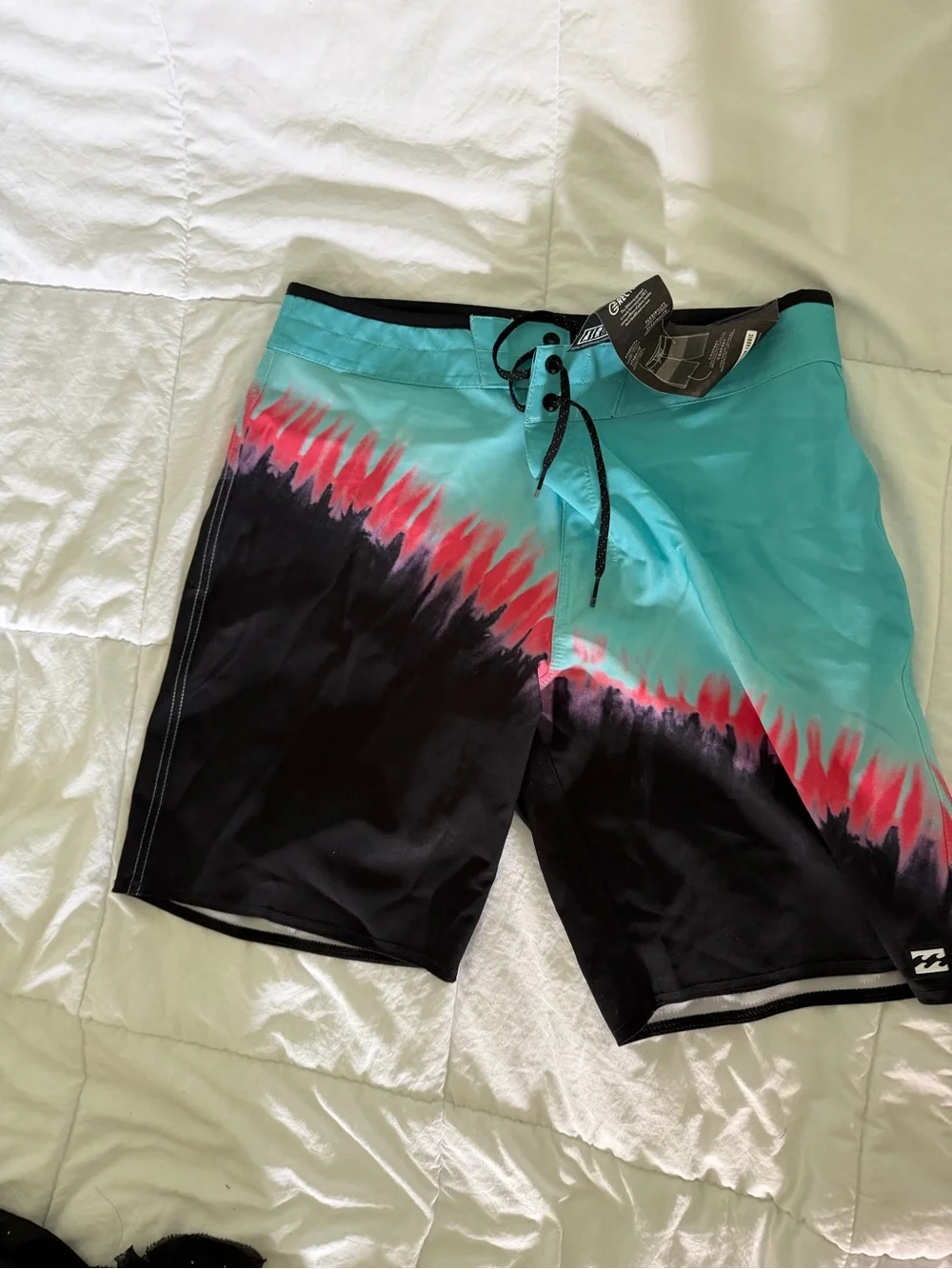 NWT Billabong men’s Teal, Black & Pink Boardshorts